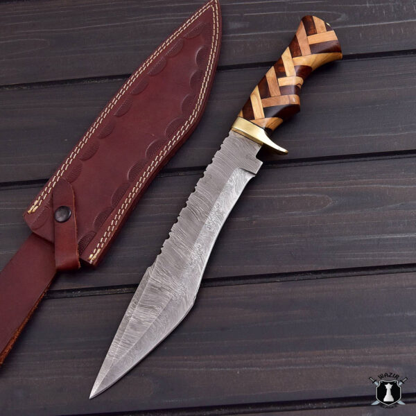 Handmade Damascus Steel Hunting Bowie with FREE Leather Sheath