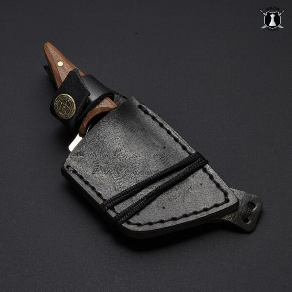 Neck Knives Custom Handmade Neck Knife with Leather Sheath - Image 4